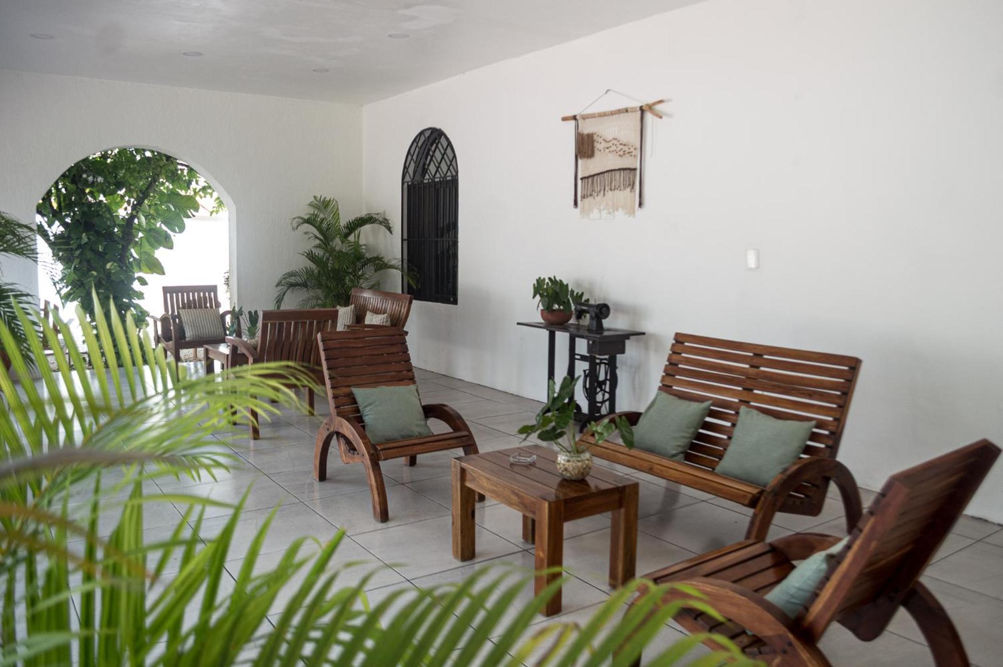Hotel Boutique Casa Xaan Valladolid  Extérieur photo